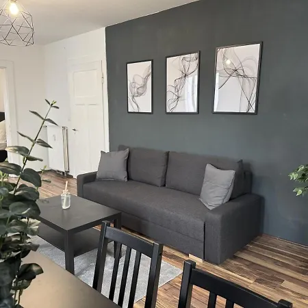 2br, Terrace, Free Parking