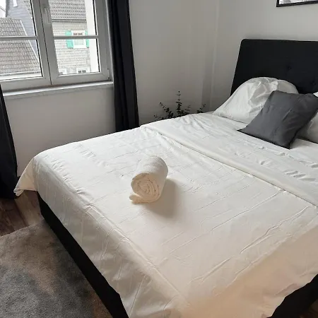 2br, Terrace, Free Parking شقة ليفركوزن
