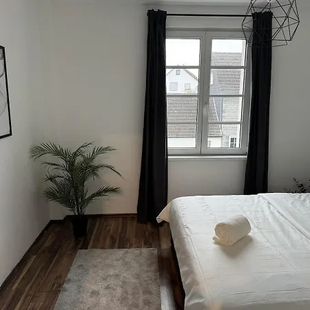 2br, Terrace, Free Parking * Leverkusen